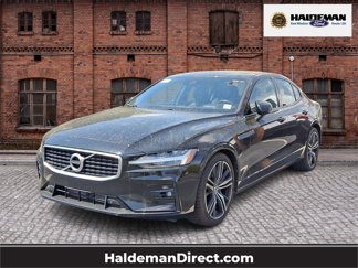 Used 2020 Volvo S60 T6 R-Design image 1