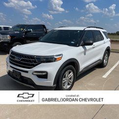 Used 2020 Ford Explorer XLT w/ Equipment Group 202A image 1