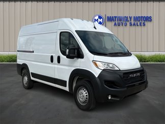 Used 2024 RAM ProMaster 2500 w/ Convenience Group image 1