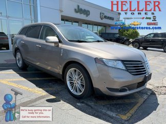 Used 2019 Lincoln MKT AWD image 1