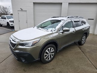 Used 2020 Subaru Outback Premium image 1