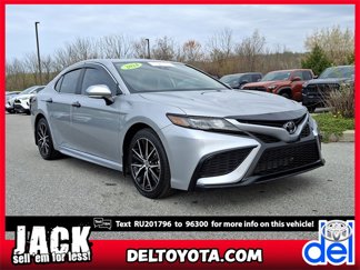 Certified 2024 Toyota Camry SE image 1