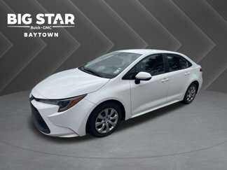Used 2023 Toyota Corolla LE image 1