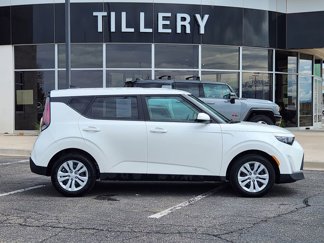 Used 2023 Kia Soul LX video 1
