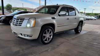 Used 2009 Cadillac Escalade EXT image 1