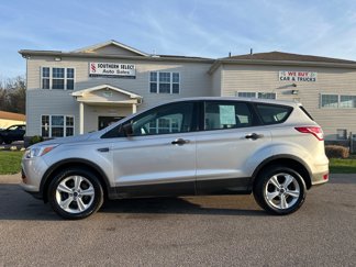 Used 2016 Ford Escape S image 1