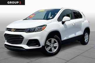 Used 2022 Chevrolet Trax LS w/ Tint and Cruise Package image 1