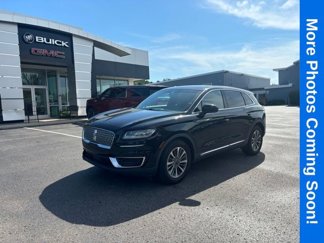 Used 2020 Lincoln Nautilus Premier w/ Equipment Group 101A image 1