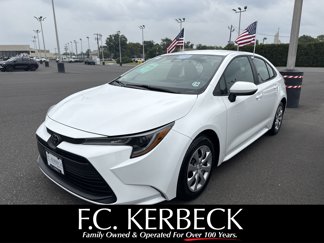 Used 2023 Toyota Corolla LE w/ Carpet Mat Package (TMS) image 1