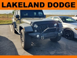 Used 2015 Jeep Wrangler Unlimited Rubicon w/ Connectivity Group image 1