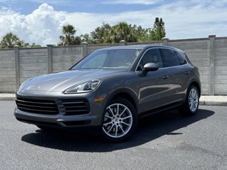 Certified 2021 Porsche Cayenne image 1