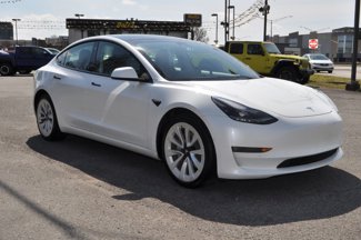 Used 2021 Tesla Model 3 Long Range image 1