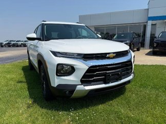 Used 2022 Chevrolet TrailBlazer LT w/ Driver Confidence Package image 1