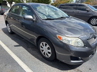 Used 2010 Toyota Corolla LE image 1