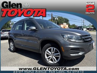 Used 2016 Volkswagen Tiguan S image 1