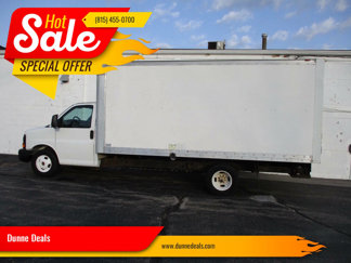 Used 2012 GMC Savana 3500 image 1