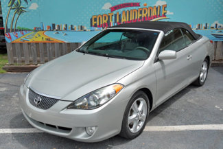Used 2005 Toyota Solara SLE image 1