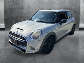 Used 2014 MINI Cooper S image 1