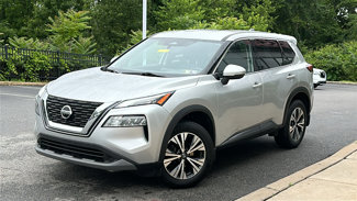 Certified 2021 Nissan Rogue SV image 1