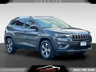 Used 2019 Jeep Cherokee Limited w/ Trailer Tow Group video 1