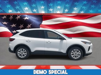 New 2025 Ford Escape Active image 1