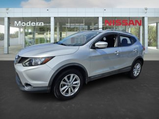 Used 2017 Nissan Rogue Sport SV image 1