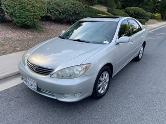 Used 2005 Toyota Camry XLE image 1