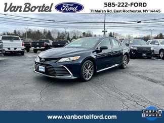 Used 2021 Toyota Camry XLE image 1
