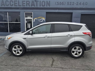 Used 2016 Ford Escape SE image 1