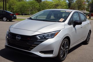 Used 2024 Nissan Versa SR image 1