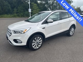 Used 2019 Ford Escape SEL image 1