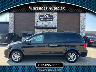 Used 2016 Dodge Grand Caravan SXT image 1