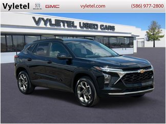 Certified 2024 Chevrolet Trax LT image 1