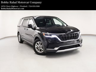 Used 2022 Kia Carnival LX image 1