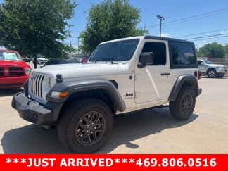 Used 2024 Jeep Wrangler Sport S image 1