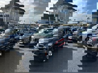 Used 2012 Volkswagen Tiguan SE image 1