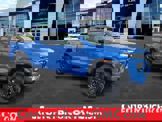 New 2025 GMC Canyon Elevation w/ Convenience Package image 1
