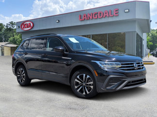 Used 2022 Volkswagen Tiguan S image 1
