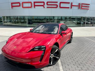 Used 2021 Porsche Taycan 4S image 1