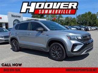 Used 2022 Volkswagen Taos S w/ IQ Drive S Package image 1