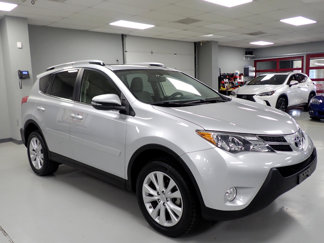 Used 2015 Toyota RAV4 Limited image 1