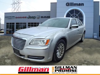 Used 2012 Chrysler 300 image 1