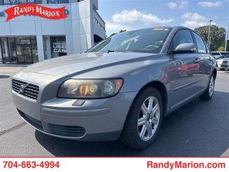 Used 2006 Volvo S40 2.4i image 1
