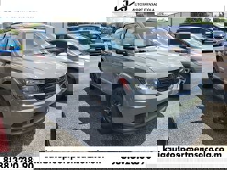 Used 2020 Dodge Journey SE w/ SE Popular Equipment Group image 1