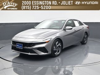 Certified 2025 Hyundai Elantra SEL image 1