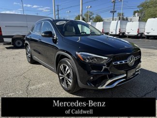 Used 2025 Mercedes-Benz GLA 250 4MATIC image 1