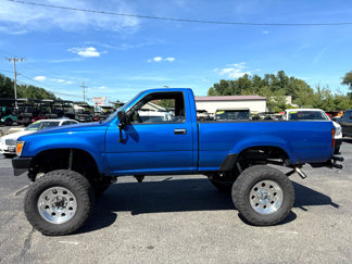 Used 1990 Toyota Pickup Deluxe image 1