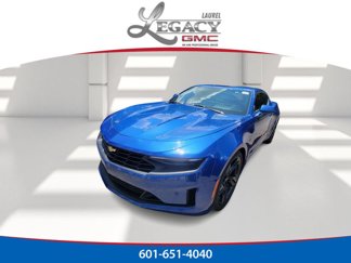 Used 2019 Chevrolet Camaro LT image 1