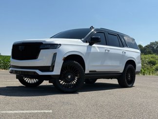 Used 2021 Cadillac Escalade Sport Platinum w/ Heavy-Duty Trailer Package image 1