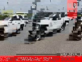 Used 2018 Chevrolet Silverado 1500 LT w/ LT Eassist Package image 1